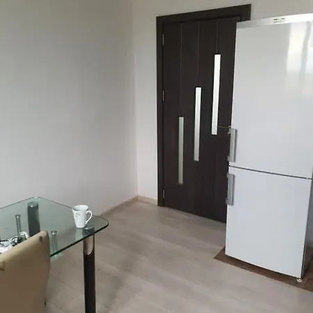 Ravil Aparthotel *